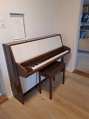Klavier.jpg